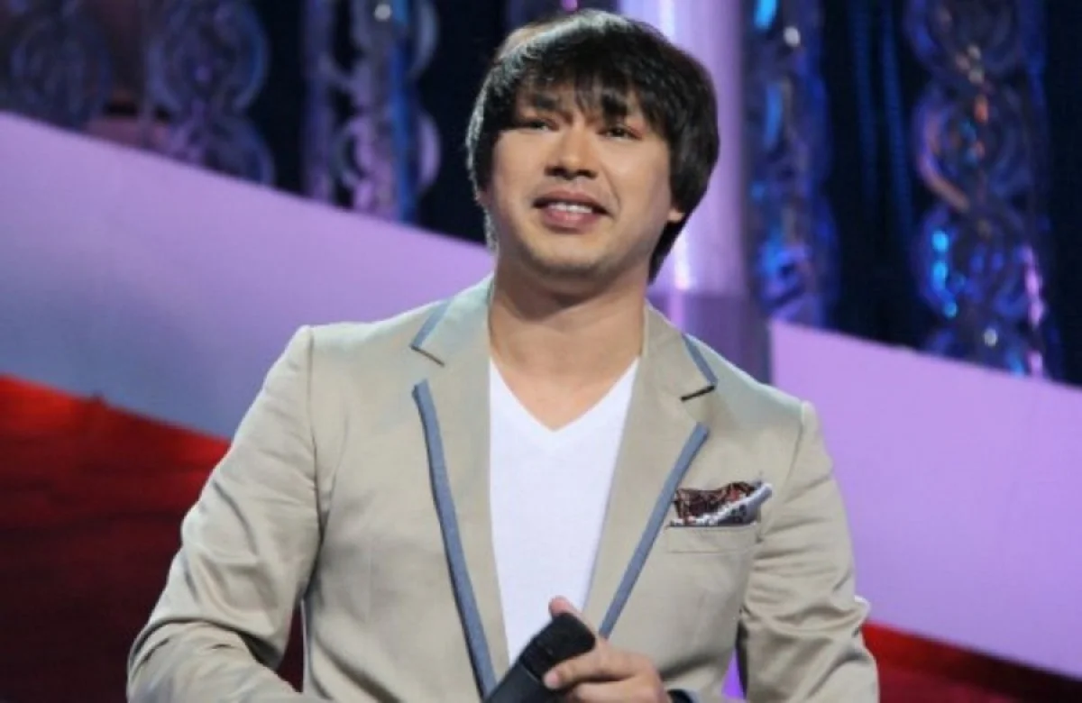 Top stars for kazakhstan 3. Нұржан наханов. Знаменитости казахстана. Беркут певец. Казахстанский артист беркут.