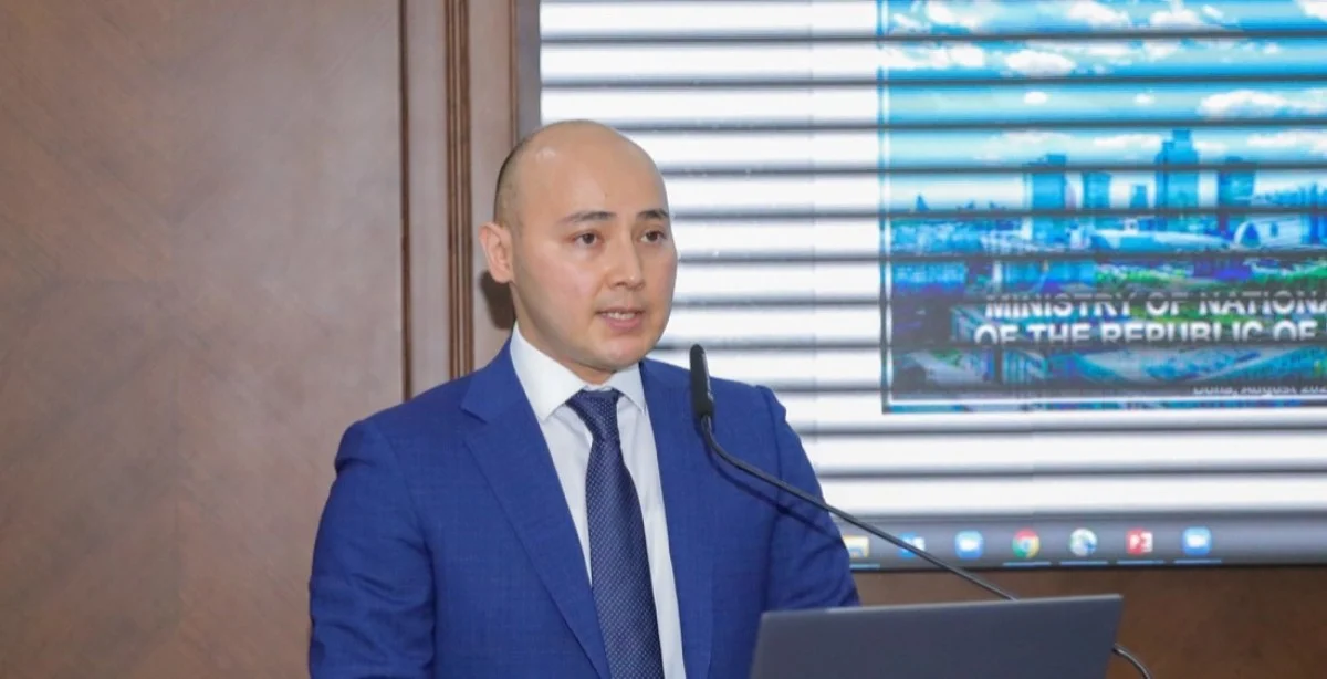 Сколько стоит костюм министра нацэкономики РК