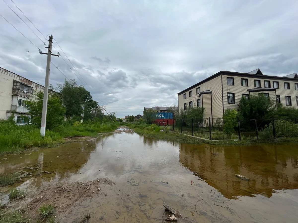 Не всем сладка жизнь в столице. Бездорожье, тоска и безнадега в жилом  массиве Астаны