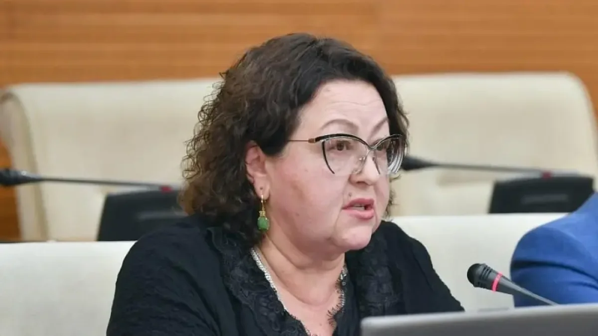 Минет жасайтын өзбек қыздарының порносы Менің әйелім мас болды