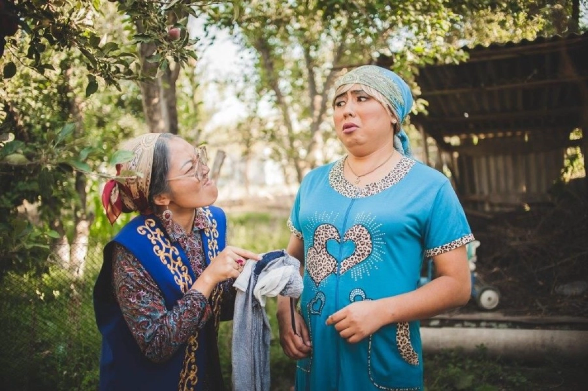 Геи, келинки и бораты»: Какие фильмы оскорбляют чувства казахстанцев?