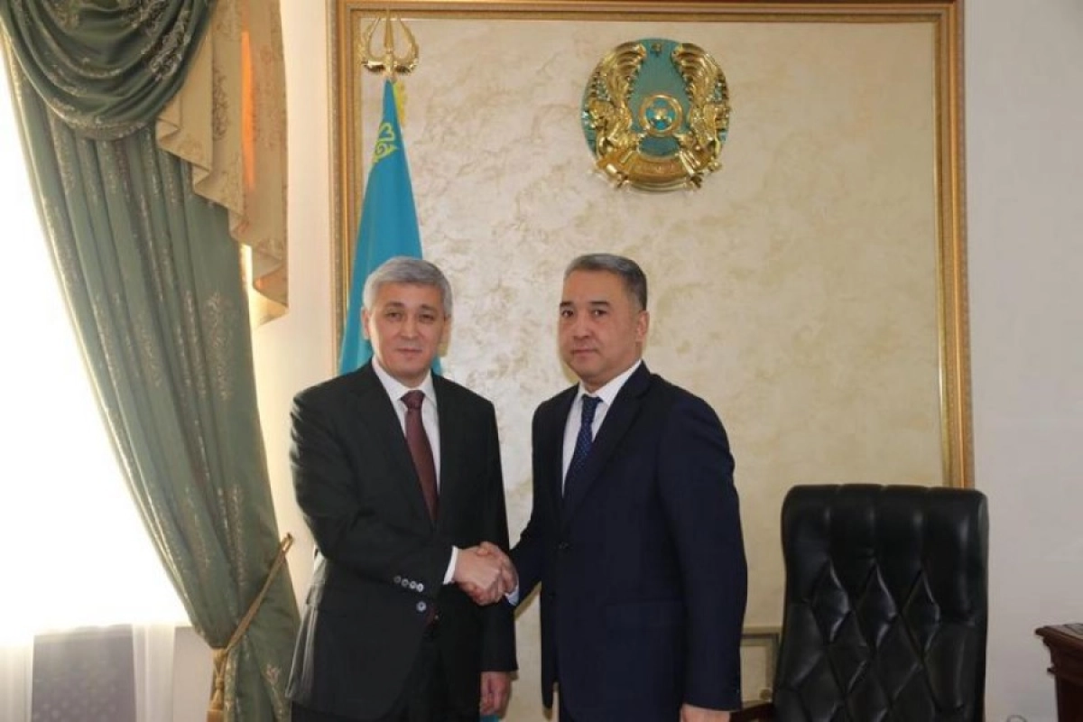 Фото: акимат Карагандинской области/ Ермаганбет Булекпаев(слева) и Мейрам Кожухов(справа)