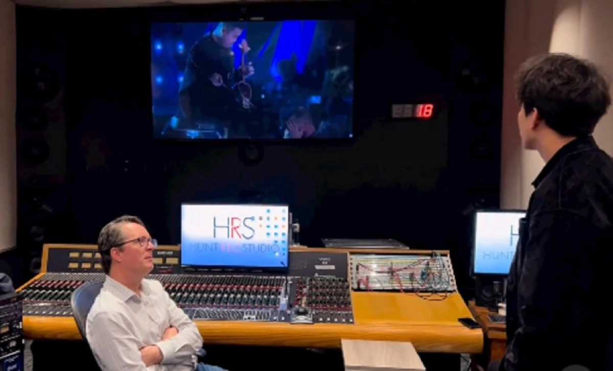 Кадр из видео