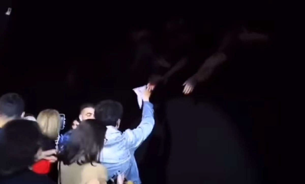 Кадр из видео