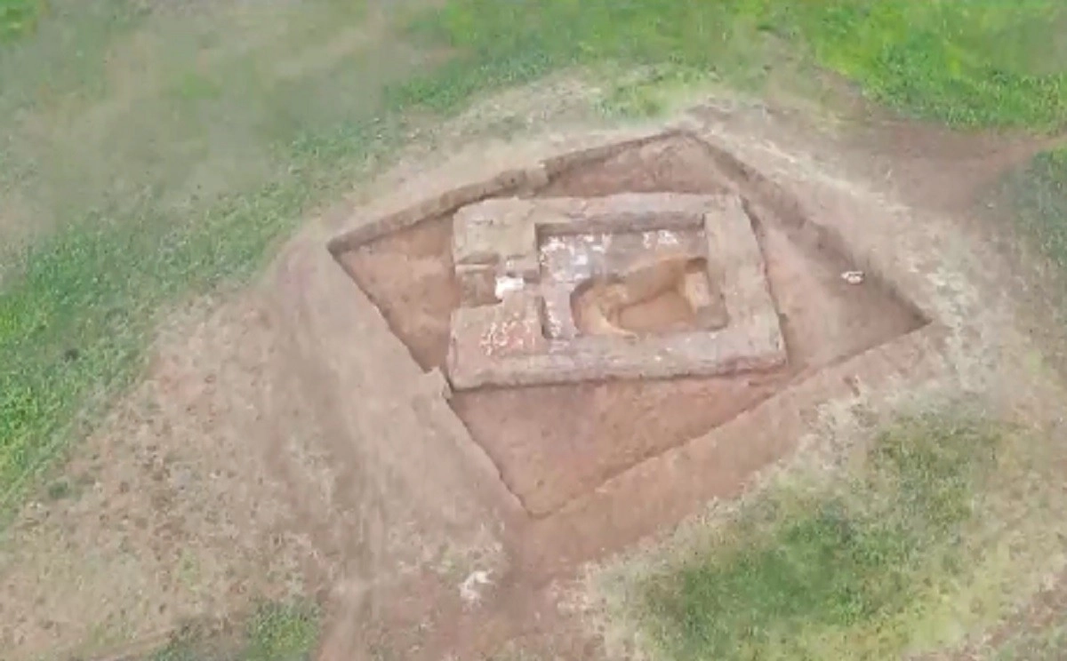 Кадр из видео