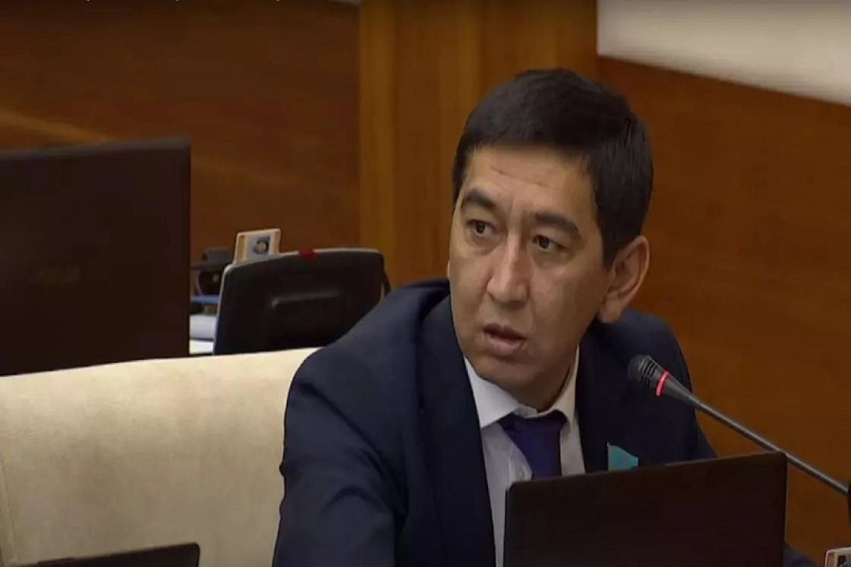 Фото: Youtube / Қазақстанның парламент мәжілісі