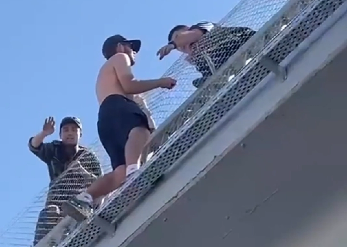 Кадр из видео