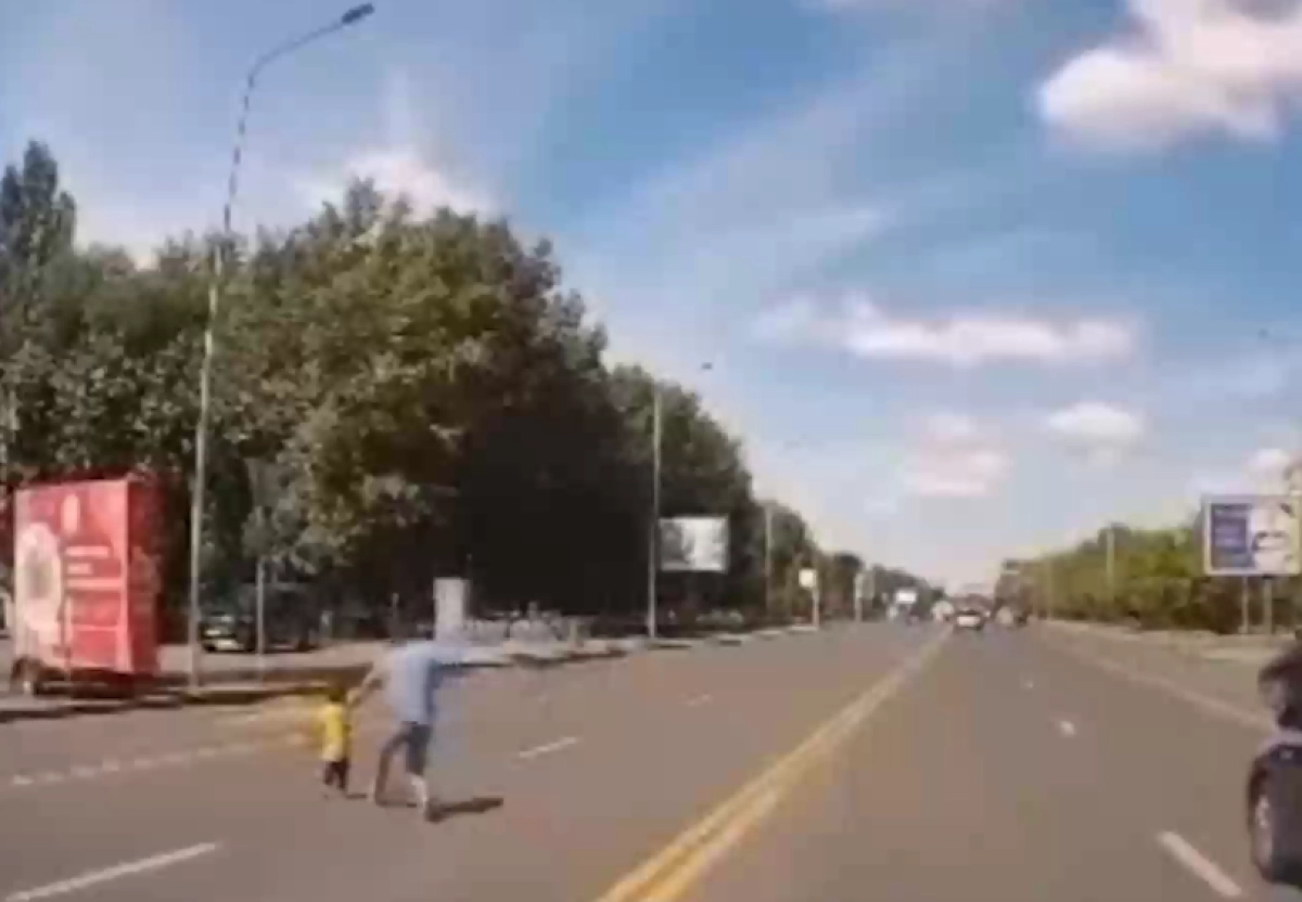 Кадр из видео