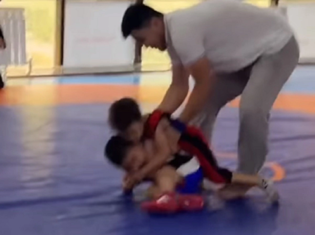 Кадр из видео