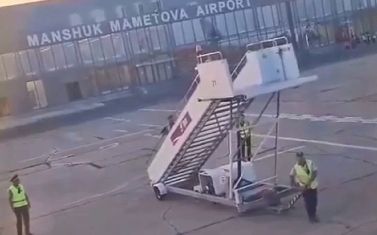 Кадр из видео