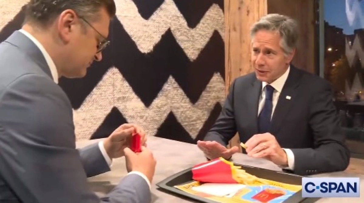 Кадр из видео