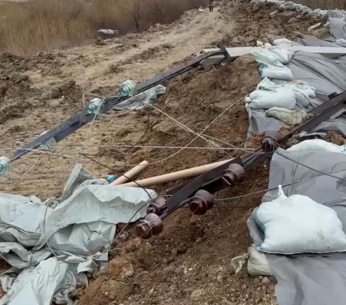 Большая вода пришла в Петропавловск и оставила жителей без живительной влаги