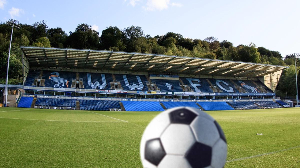 Фото: Adams Park Stadium