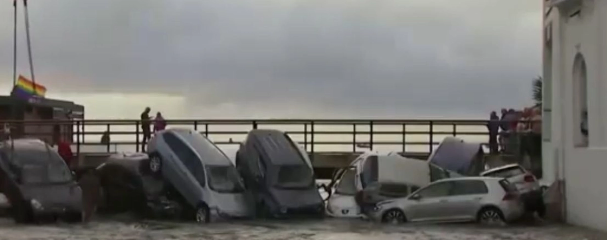 Скриншот с видео