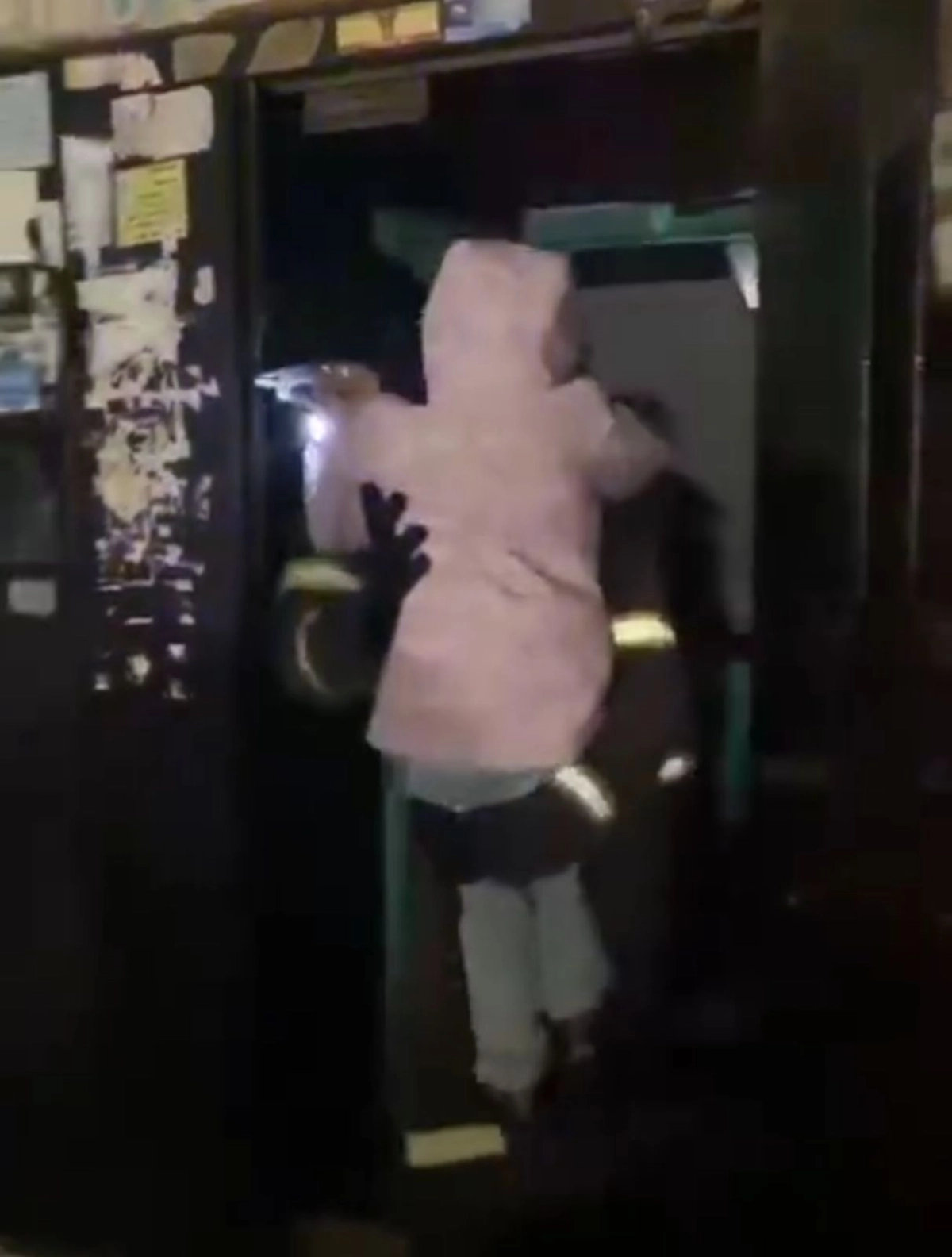 Скриншот с видео МЧС РК