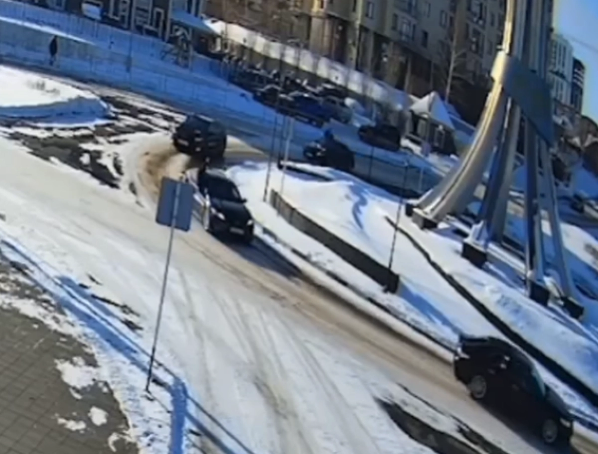 Кадр из видео