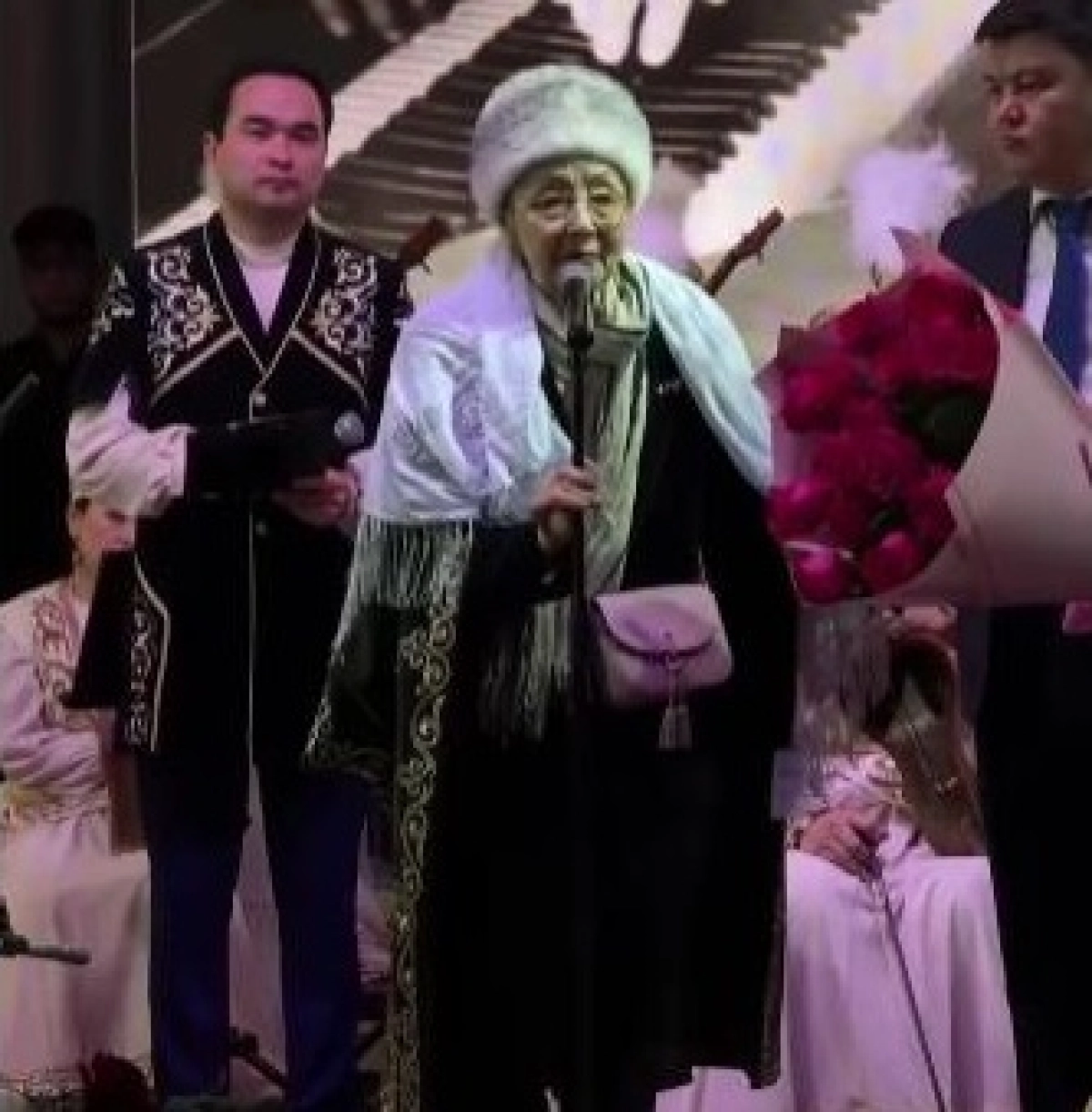 стоп-кадр из видео