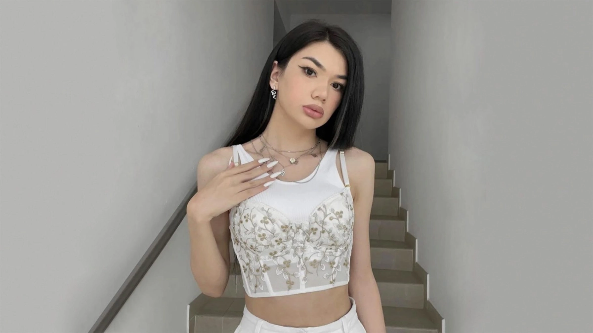 Елена Захарованың фильмдеріндегі эротикалық бейнелер