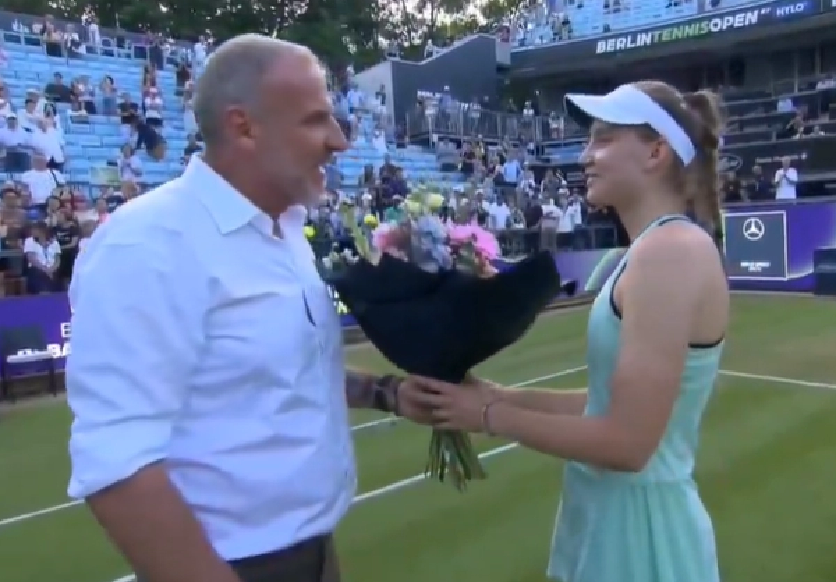 Кадр из видео