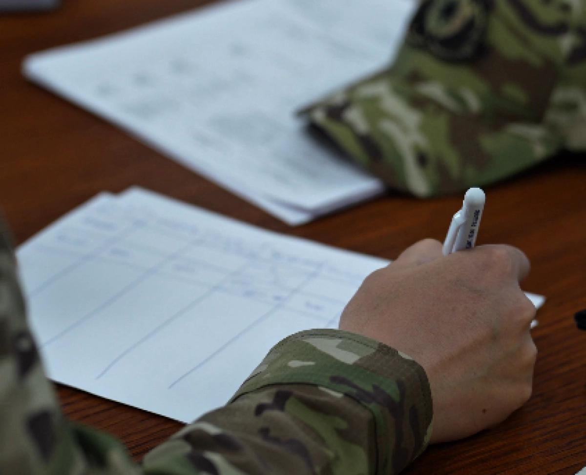 Кадр из видео