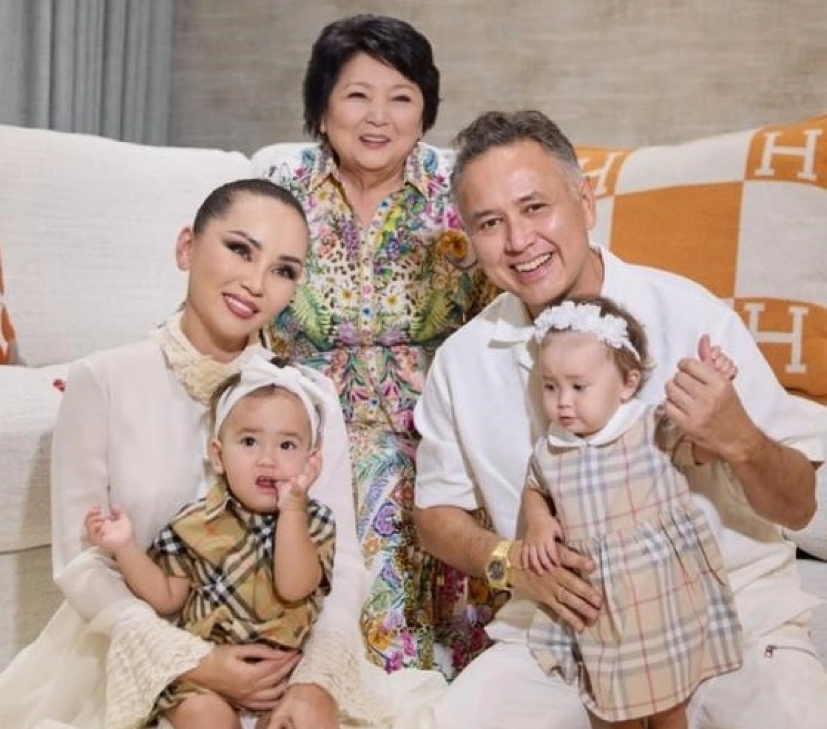 Балапанмен Хардкор секс онлайн Порно қара қоңырау қыз