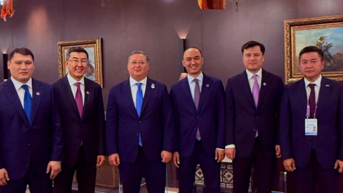 Фото: аккаунт Сырымбека Тау в Threads