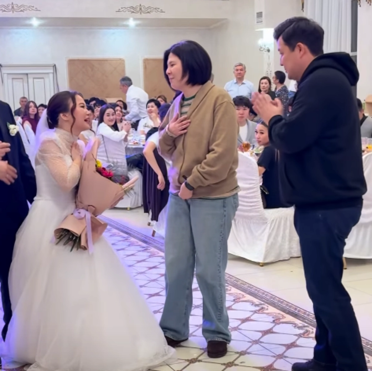 Кадр из видео