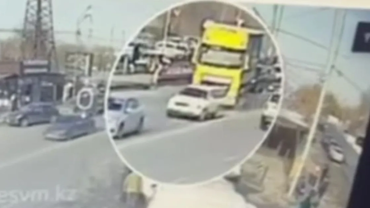 Кадр из видео