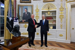 Трамп написал хвалебный пост о себе, упомянув Токаева и Казахстан