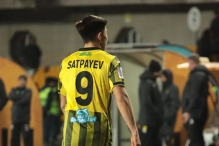 Гол Сатпаева выводит Казахстан вперед в матче против Бельгии