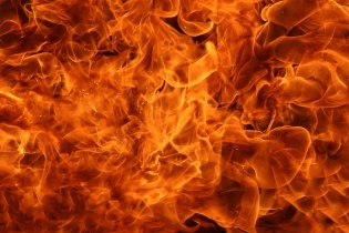 Устанавливаются обстоятельства пожара в Астане, где погиб ребёнок