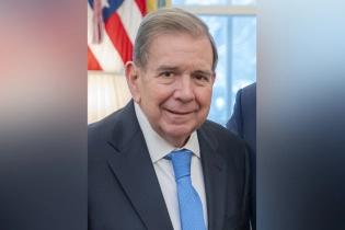 Оппозиционер Гонсалес объявил себя президентом Венесуэлы