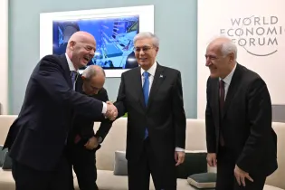 Токаев провел серию встреч с мировыми лидерами в Давосе