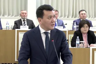 Ерлан Карин рассказал, как работала рабочая группа по парламентской реформе