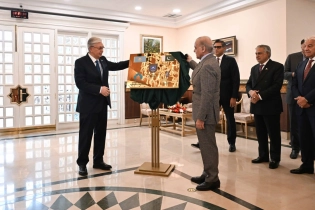 Пакистанские дети откроют для себя тогызкумалак и қазақ күресі