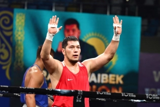 Айбек Оралбай гарантировал себе медаль на турнире Boxam Elite
