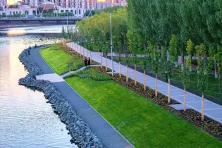 В Астане продолжается масштабное озеленение и благоустройство