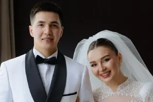 Суд снова рассмотрел дело семьи Жанабыловых: блогеров оставили под домашним арестом