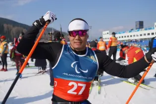 Ербол Хамитов принес Казахстану первое «золото» Паралимпиады-2026