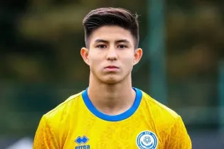 Дастан Сатпаев не сыграет за сборную Казахстана