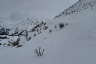 В Казахстане сохраняется лавиноопасная обстановка