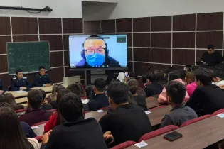 Для студентов Астаны провели необычный телемост