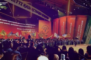 Жаңа адамдар запускают штабы по сдаче крови по всей стране в Год Добровольцев