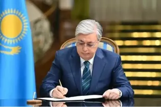 Токаев выразил поддержку ОАЭ на фоне ситуации на Ближнем Востоке