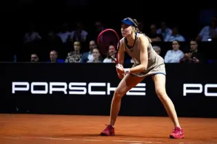 Рыбакина в финале Porsche Tennis Grand Prix и уже заработала почти €100 тысяч
