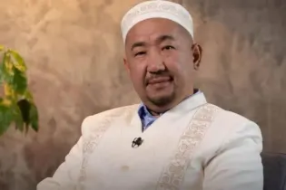 Имам марқұм жатқан бөлмеге 40 күн шырақ жағудың қажеті жоқ екенін айтты