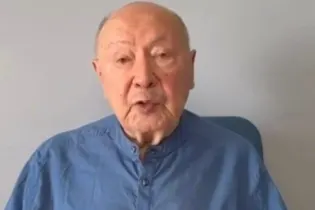 88-летний профессор ЕНУ в Астане лишился квартиры – он просит о помощи
