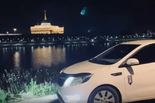 Очередного водителя наказали за езду по набережной перед Акордой