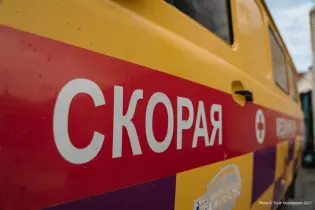 Стремительные роды на каталке в Алматы: врачи сообщили о состоянии матери и новорожденной