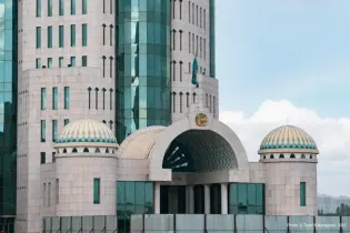 В Казахстане прошло последнее в истории заседание Сената